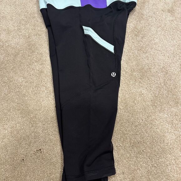 Lululemon Run: Mod Moves Crop Black / Aquamarine / Power Purple size 6 - Picture 5 of 8
